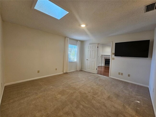 Building Photo - 3112 W San Carlos St