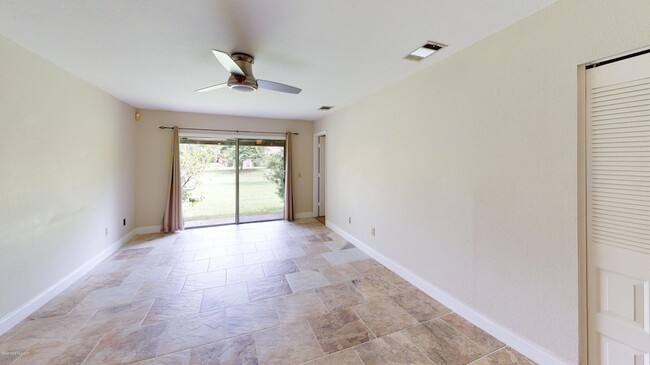 Building Photo - 1527 Waldorf Cir NE