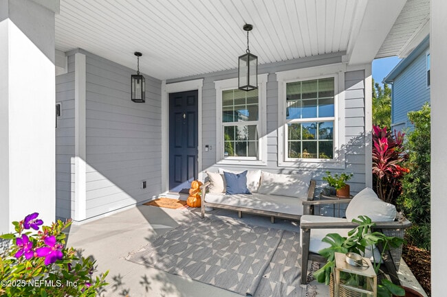 Building Photo - 1067 Seaside Dr N