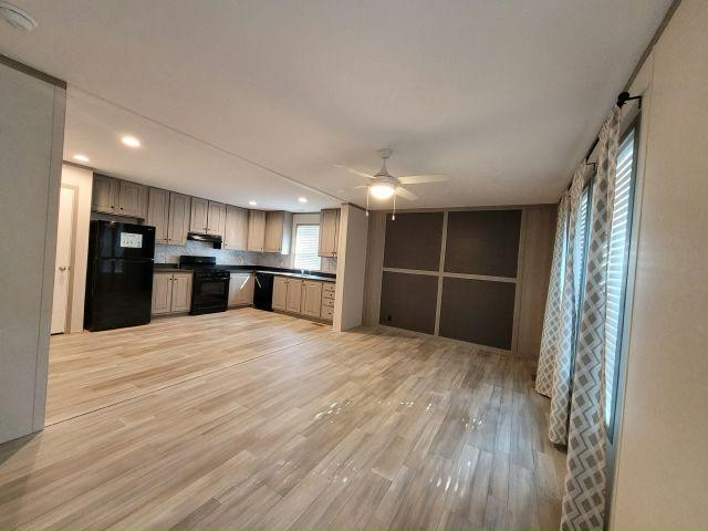 Building Photo - 117 116th Ave NE