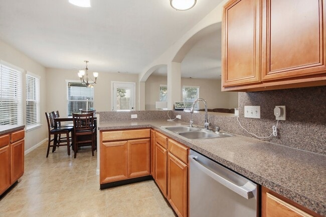 Building Photo - 25450 Barmby Dr