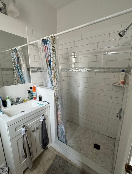 Building Photo - 38 Hemenway St