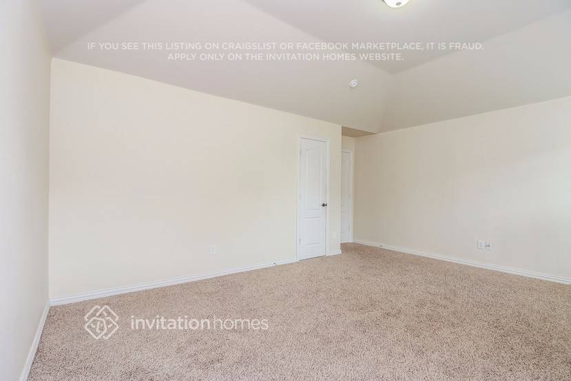 Building Photo - 529 Meadow Hill Dr
