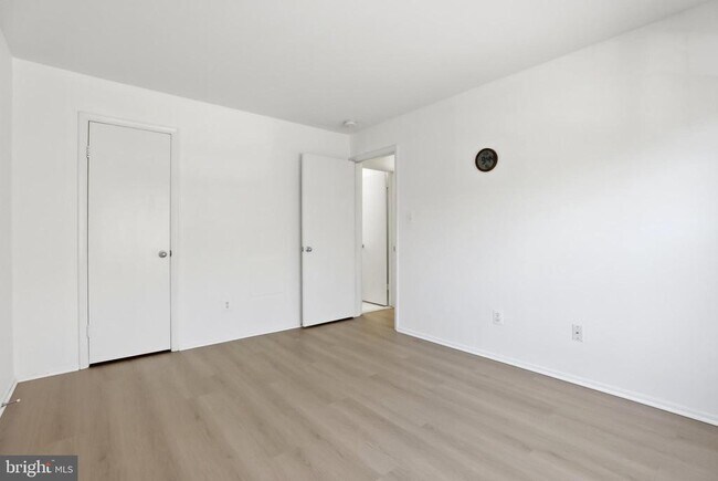 Building Photo - 1783 Jonathan Way