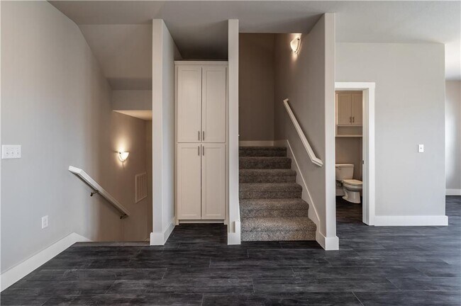 Building Photo - 2179 W Million Ln