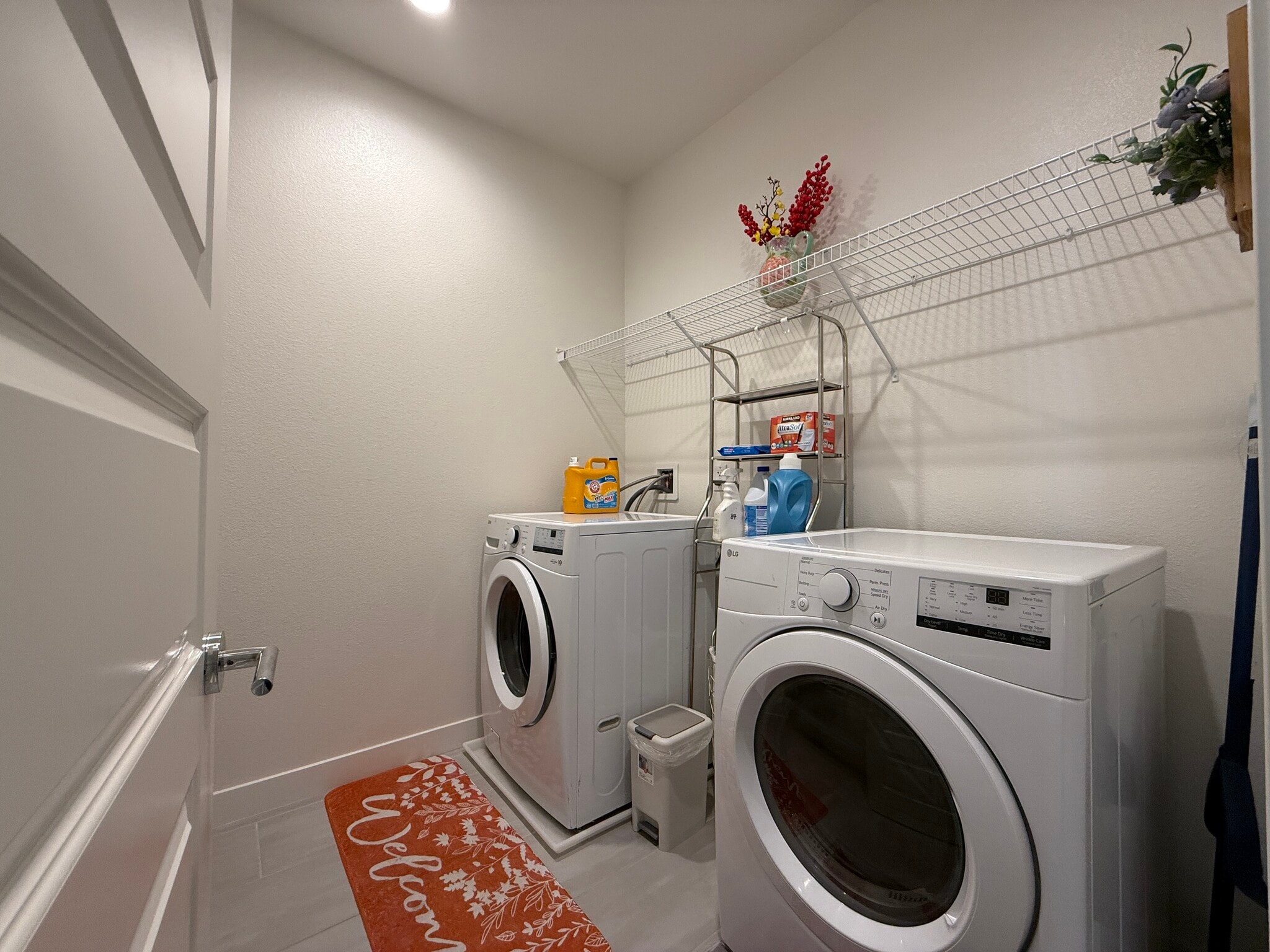 Building Photo - 4096 E Peony Paseo