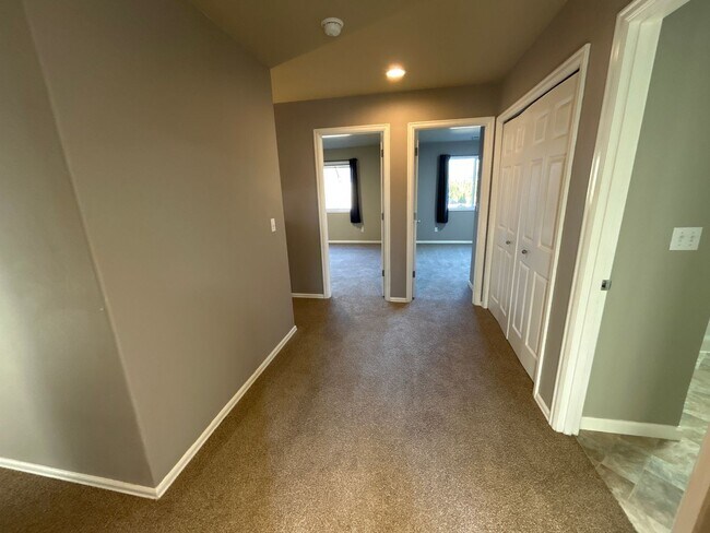 Building Photo - Experience Community in SE Corvallis