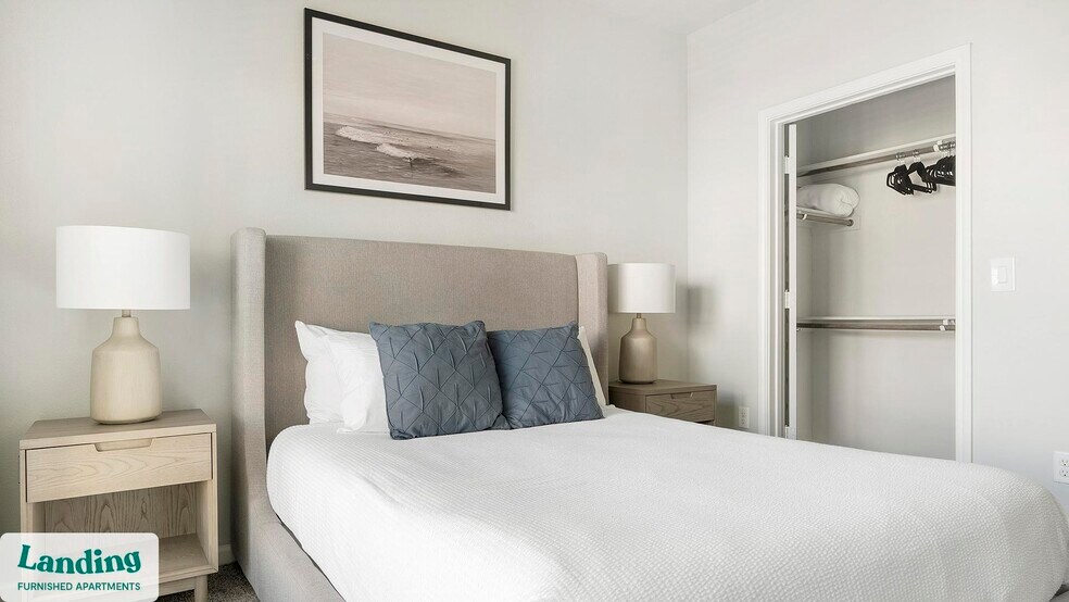 Building Photo - 715 W Slaughter Ln