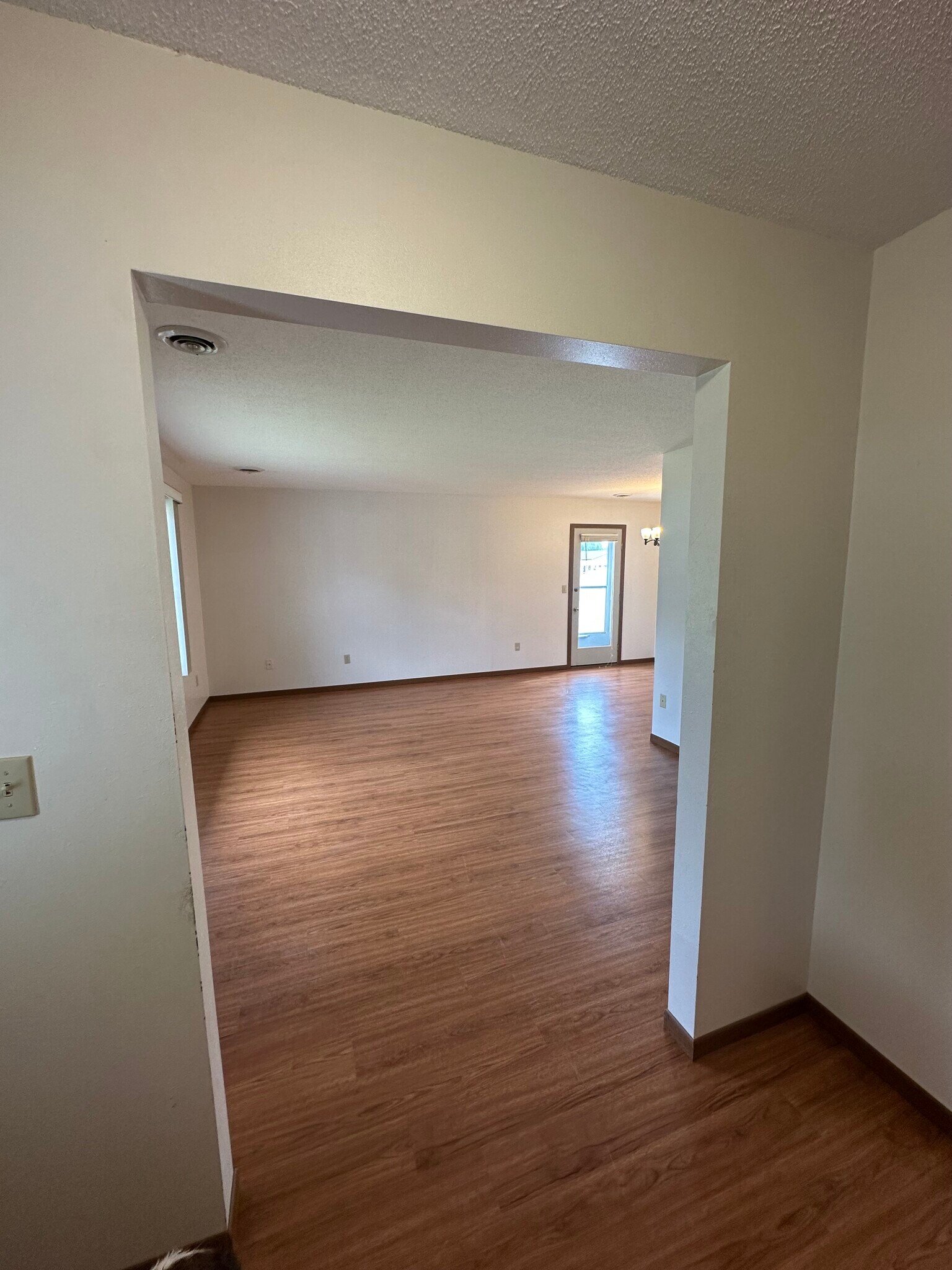 Livingroom from entry - 718 Randy Rd