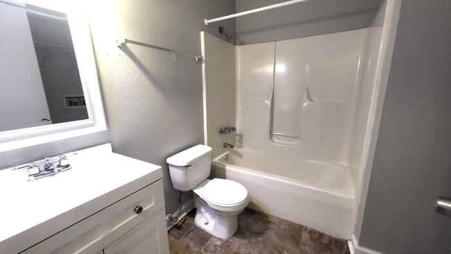 Building Photo - Available Now: Three Bedroom House in Tayl...