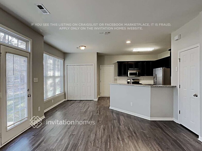 Building Photo - 3810 Alden St