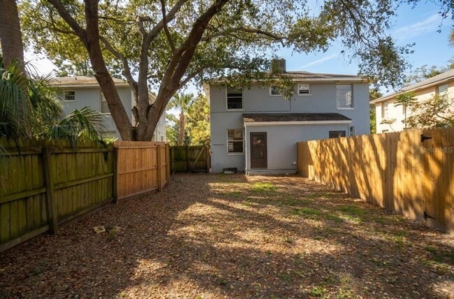 Building Photo - 1916 S Habana Ave