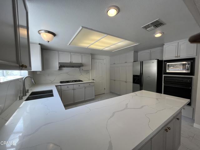 Building Photo - 15736 Gun Tree Dr