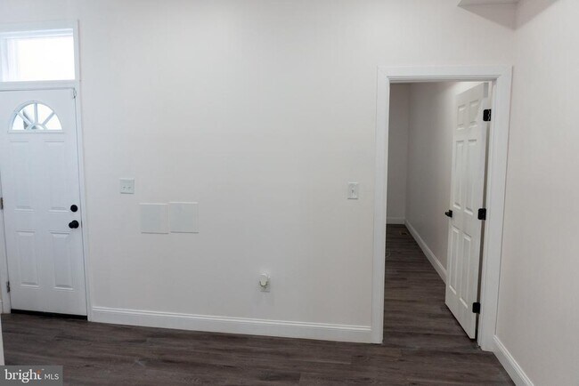 Building Photo - 1014 Edmondson Ave