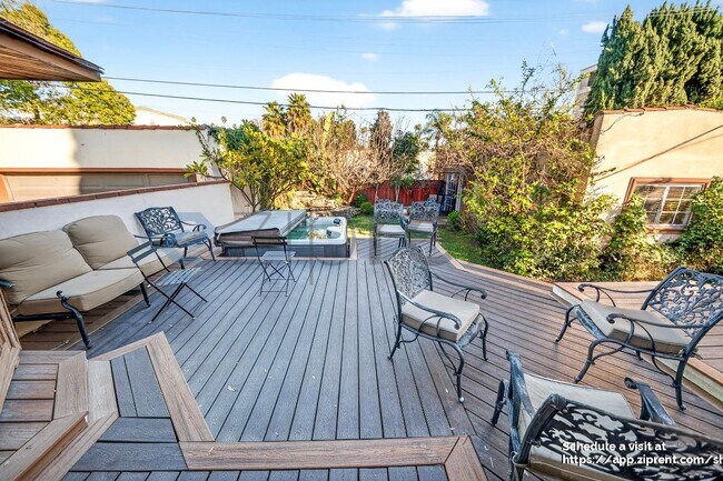 Building Photo - 138 N Hamel Dr