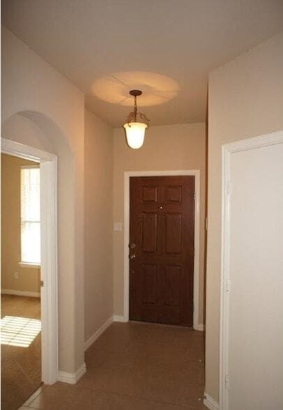Building Photo - 7217 Sugarplum Dr