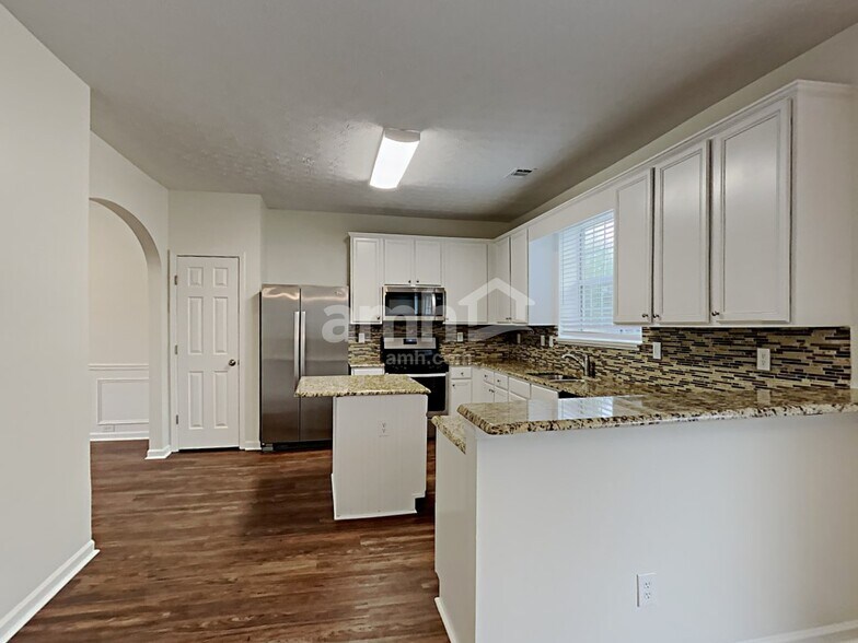 Building Photo - 3677 Burel Mill Dr