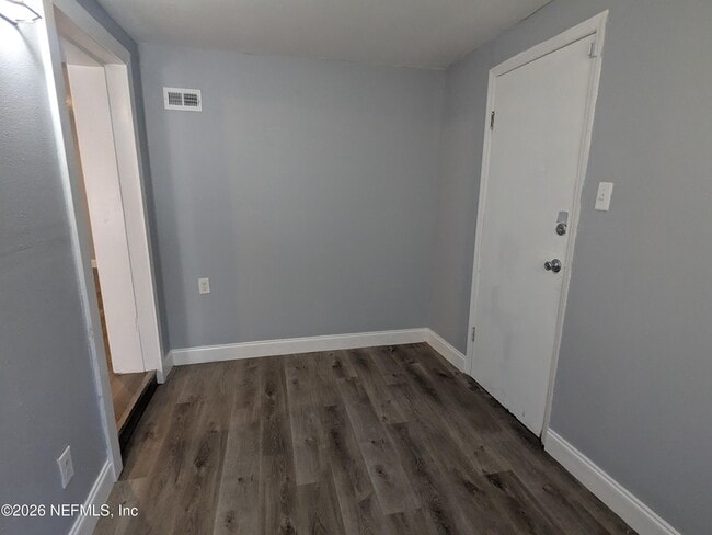 Building Photo - 1834 Meharry Ave