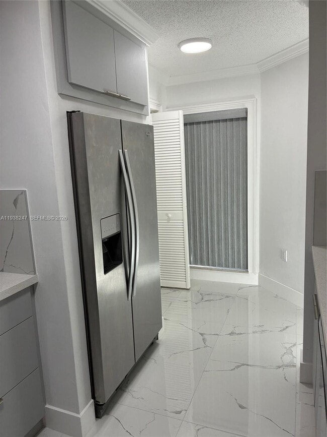 Building Photo - 9040 SW 125th Ave