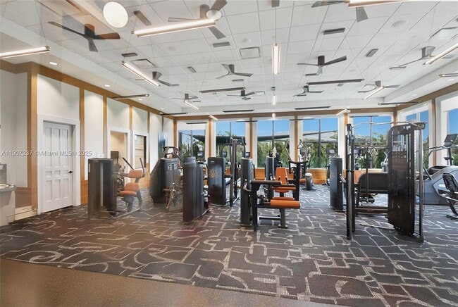 Building Photo - 8215 Crystal Downs Ave