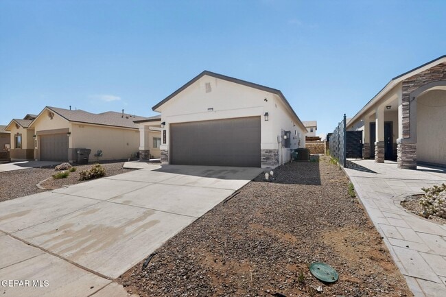 Building Photo - 15120 Purpose Ave