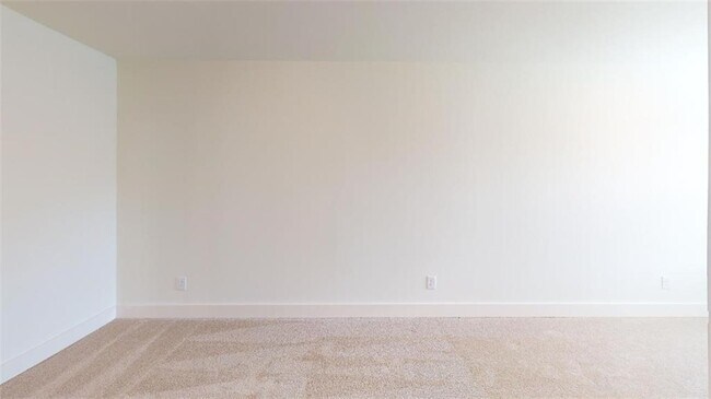 Building Photo - 5873 Greystone Dr