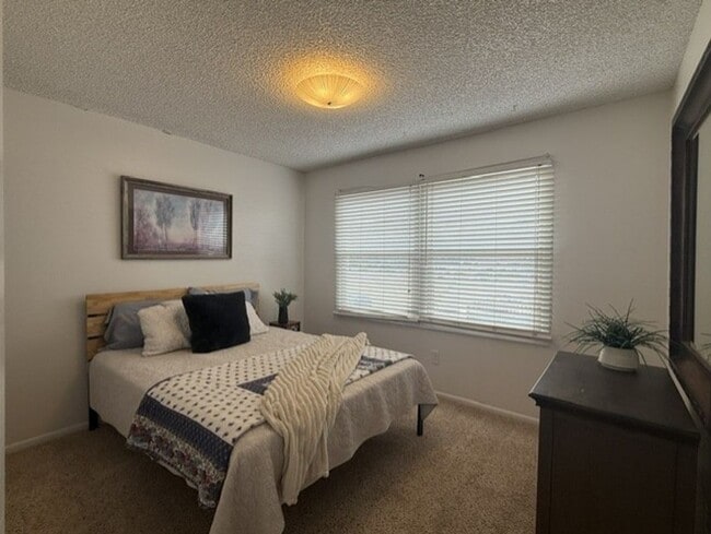 Building Photo - 1522 Trent Ct