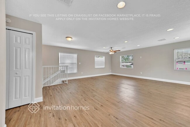 Building Photo - 2121 Oneta Ct