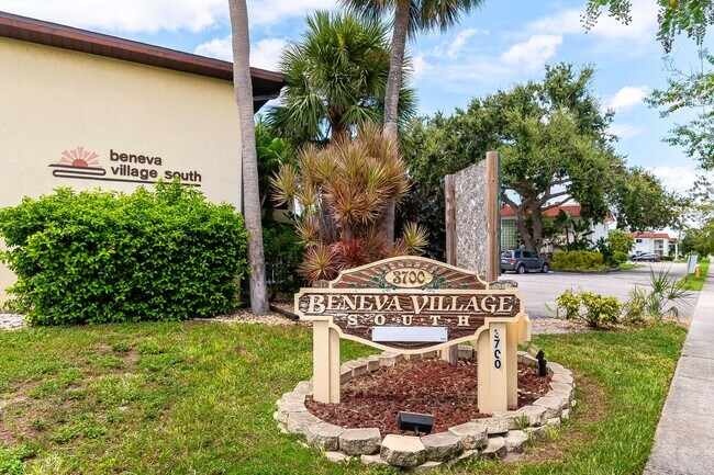 Building Photo - Newly Renovated, 2-Bed, 2-Bath, 2nd Floor Unfurnished Condo in Great Location