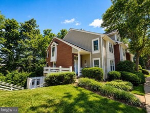 Building Photo - 11150 Beaver Trail Ct