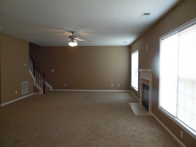 Building Photo - 541 Bulrush Trace