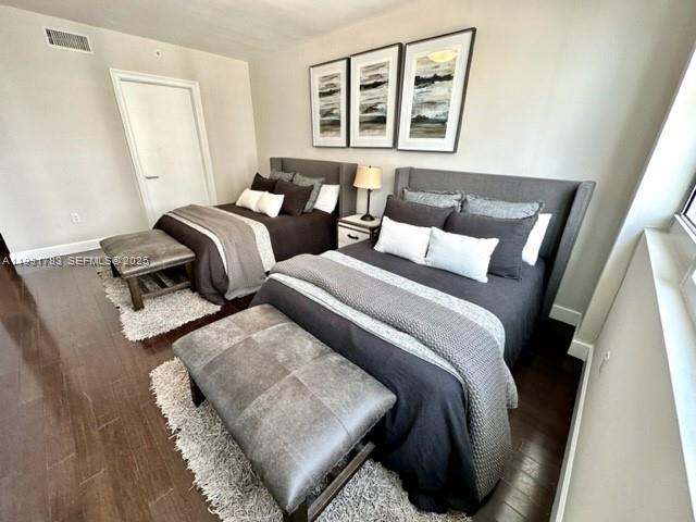 Building Photo - 20201 E Country Club Dr