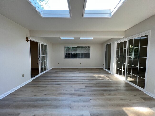 Building Photo - Excellent Downtown Palo Alto Single Story ...
