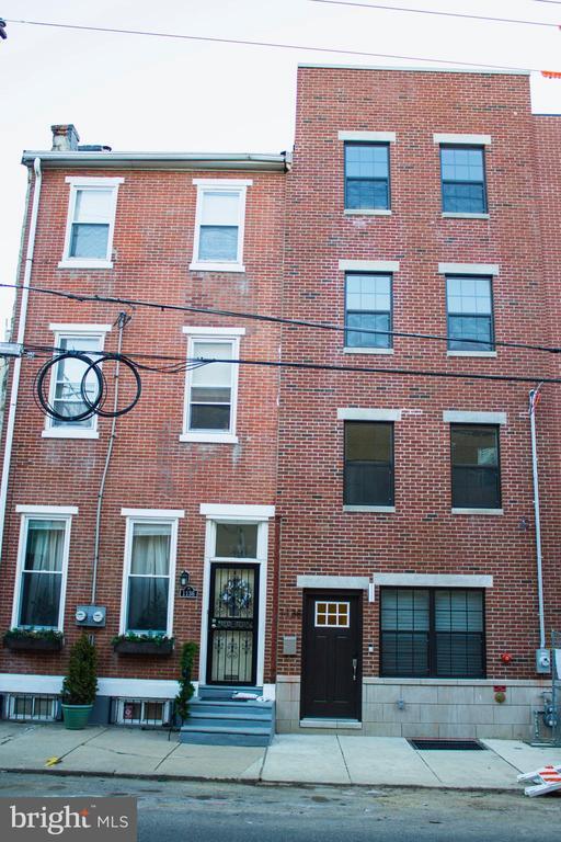 Building Photo - 1138 Mt Vernon St