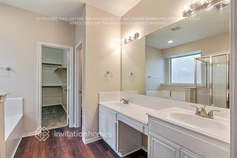 Building Photo - 6605 Driftwood Ln