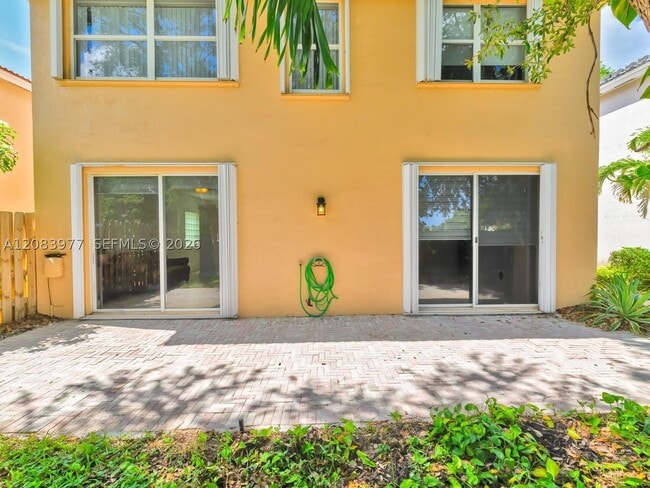 Building Photo - 15037 SW 50th Ct