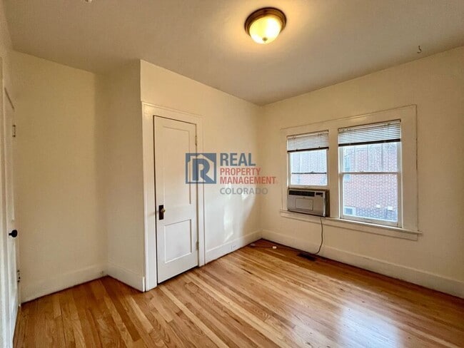 Building Photo - 565 S Ogden St