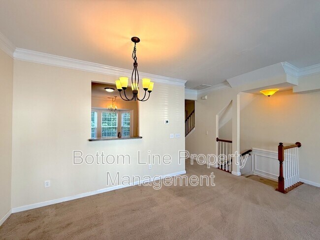 Building Photo - 13031 Bullock Greenway Blvd