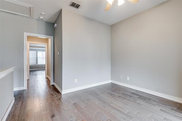 Building Photo - 2476 Worthington St