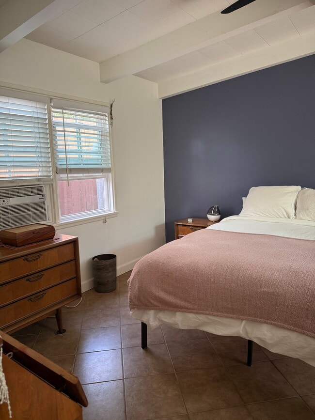 Building Photo - 1601 Gish Ave