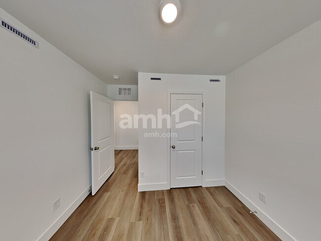 Building Photo - 4284 Halo Hollyhock St