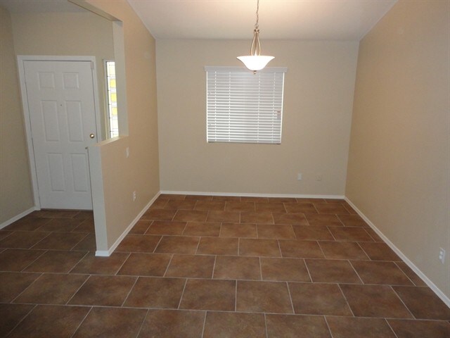 Building Photo - 3002 N 130th Ave