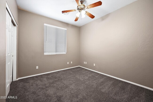 Building Photo - 18165 W Canyon Ln