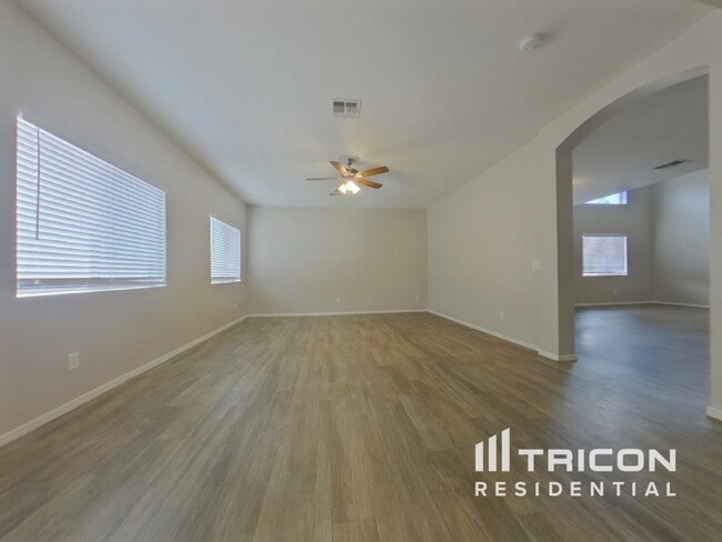 Building Photo - 23885 Chambers St