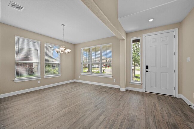 Building Photo - 14014 Phelps Dr