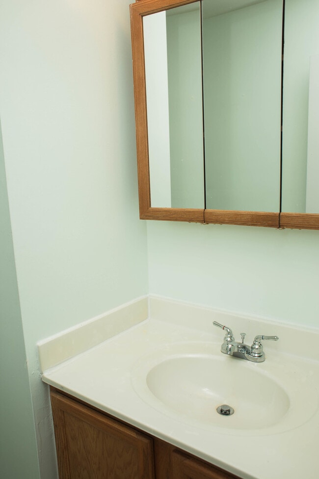 Building Photo - 2754 Gatewood Cir