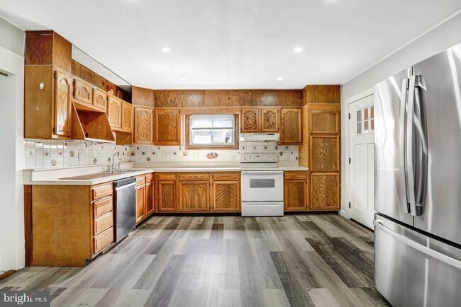 Building Photo - 6226 20th Ave