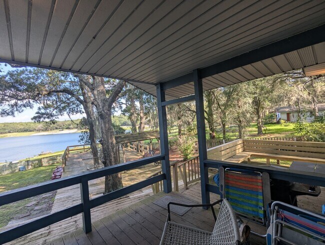 Building Photo - Lakefront Living on Little Lake Geneva – Main Home + Private In-Law Suite!