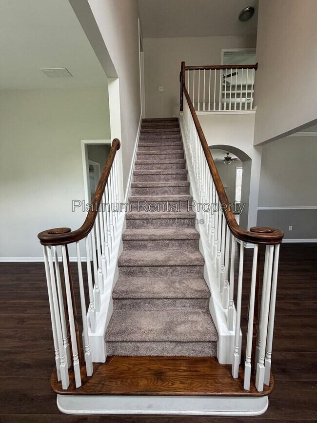 Building Photo - 2620 Gentry Walk Ct