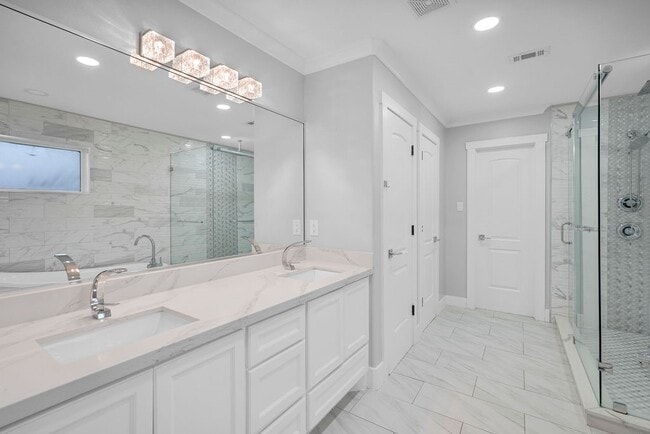Building Photo - 405 Mystic Trail Loop